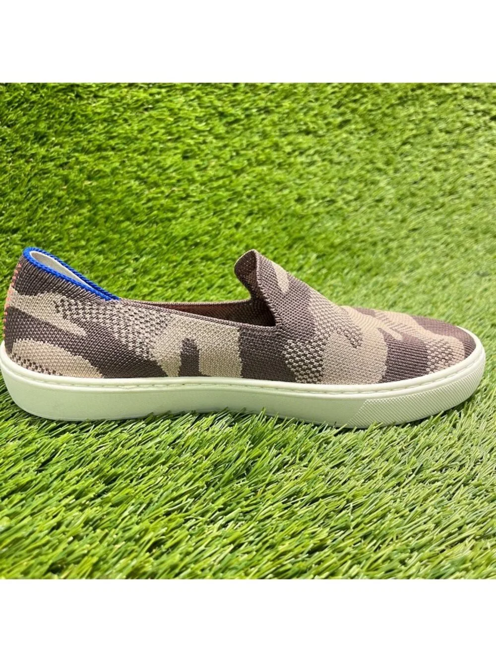 Rothy’s The Original Slip On Womens Size 7 Taupe Camo Casual Walking Shoes